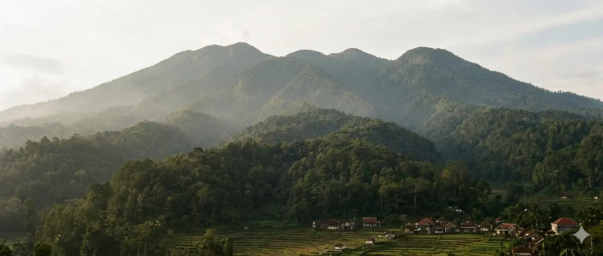 Pemandangan gunung Indonesia